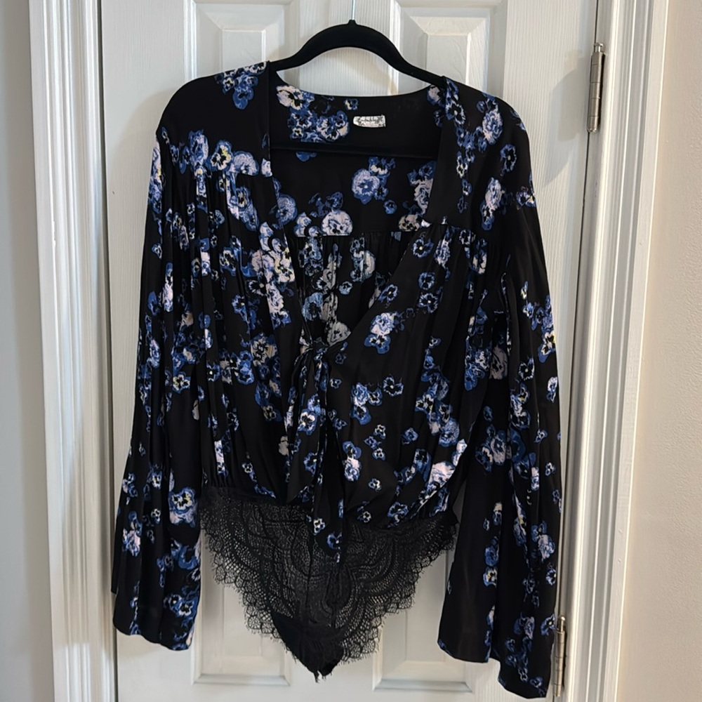 NWOT Free People Black/Blue/White Floral Bodysuit w/ Long Bell Sleeves
